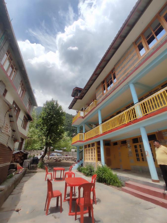 Woods Inn Mountain View Manali Exterior foto